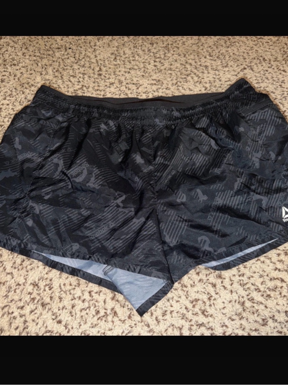 Reebok Black Patterned Women's Athletic Shorts